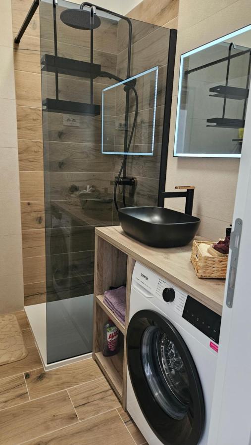 Apartman Nella With Sea Wiew Zara Esterno foto