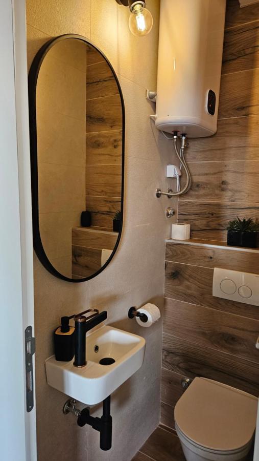 Apartman Nella With Sea Wiew Zara Esterno foto