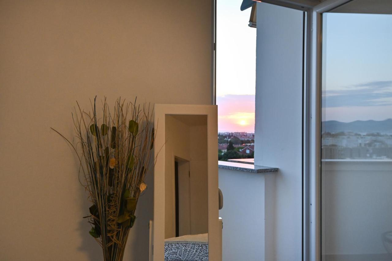Apartman Nella With Sea Wiew Zara Esterno foto